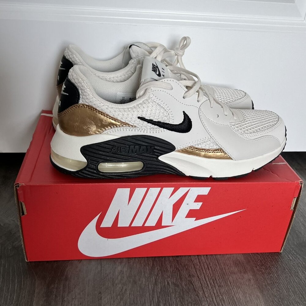 Nike Women's Air Max Excee